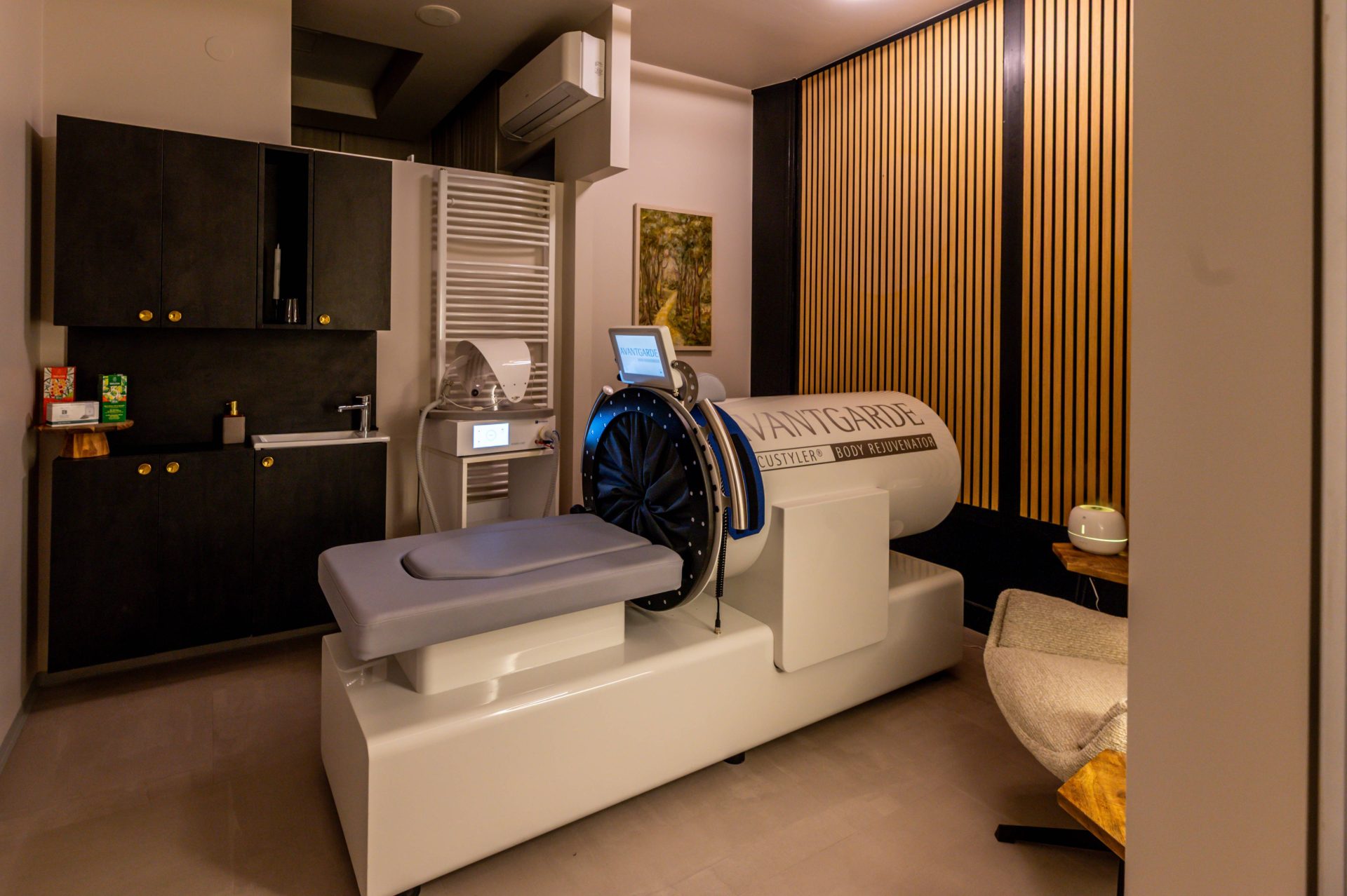 Teške noge, oticanje ili oporavak nakon ozljede? Upoznajte VacuStyler terapiju u Jajetić Health & Beauty centru